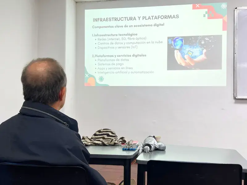 Estudiantes de Comunicación elaboran estrategias digitales para la promoción y defensa del patrimonio en centro histórico de Cali